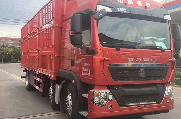 豪沃TX仓栏平板载货车
