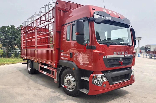 豪沃TX仓栏平板载货车